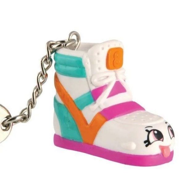 2 SHOPKINS Keychains - Picture 2 of 2